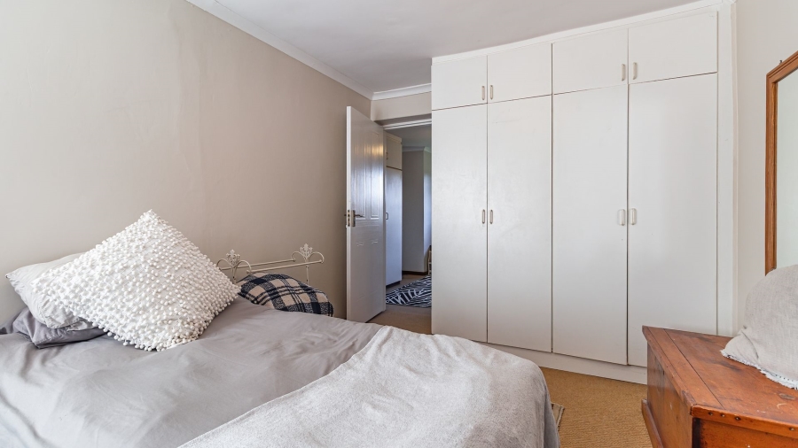 5 Bedroom Property for Sale in Miramar Eastern Cape